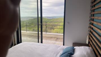 3 soverom, strykejern/-brett, wi-fi (inkludert) og sengetøy