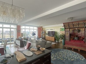 Living area - Asbury Park 2 BR Loft Condo July Rental (Asbury Park)