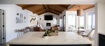 Private Family Oasis+Heated Pool+Golf+Hike+Dink Pickleball Court