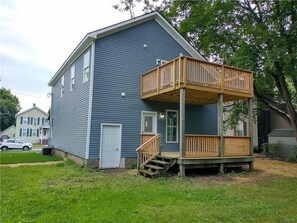 Exterior - Spacious 4 bedroom home in the village (Ilion)
