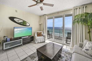 Smart TV, fireplace, DVD player