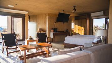 Premium bedding, down duvets, minibar, individually decorated