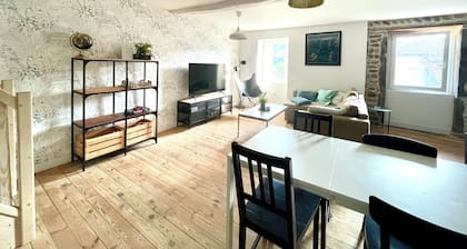 Appartement «Le Jungly » duplex de caractÚre rénové , proche CNPE