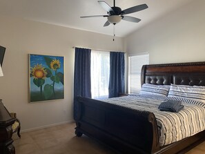 3 bedrooms, iron/ironing board, free WiFi, bed sheets