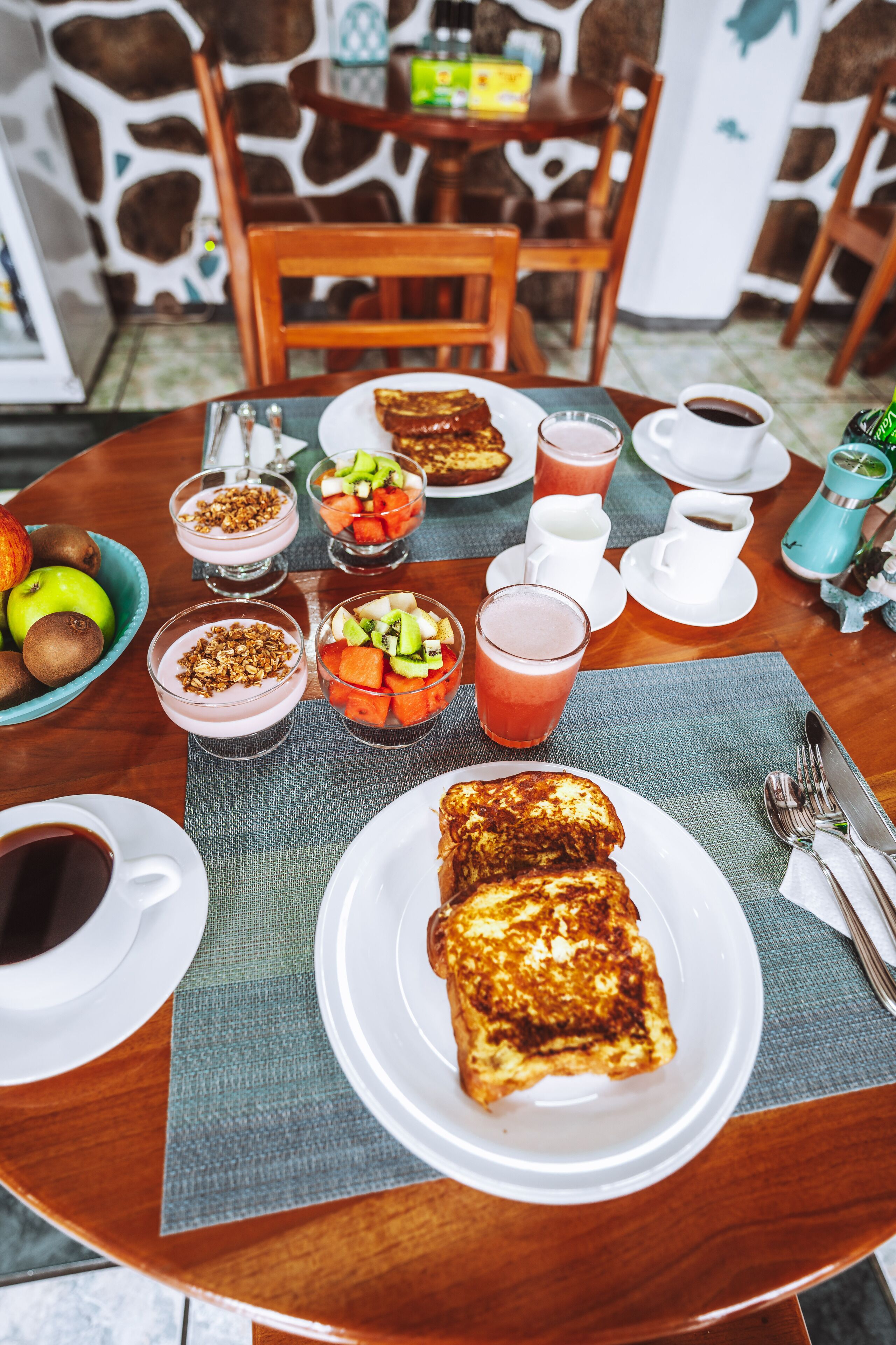 Desayuno completo incluido todos los días