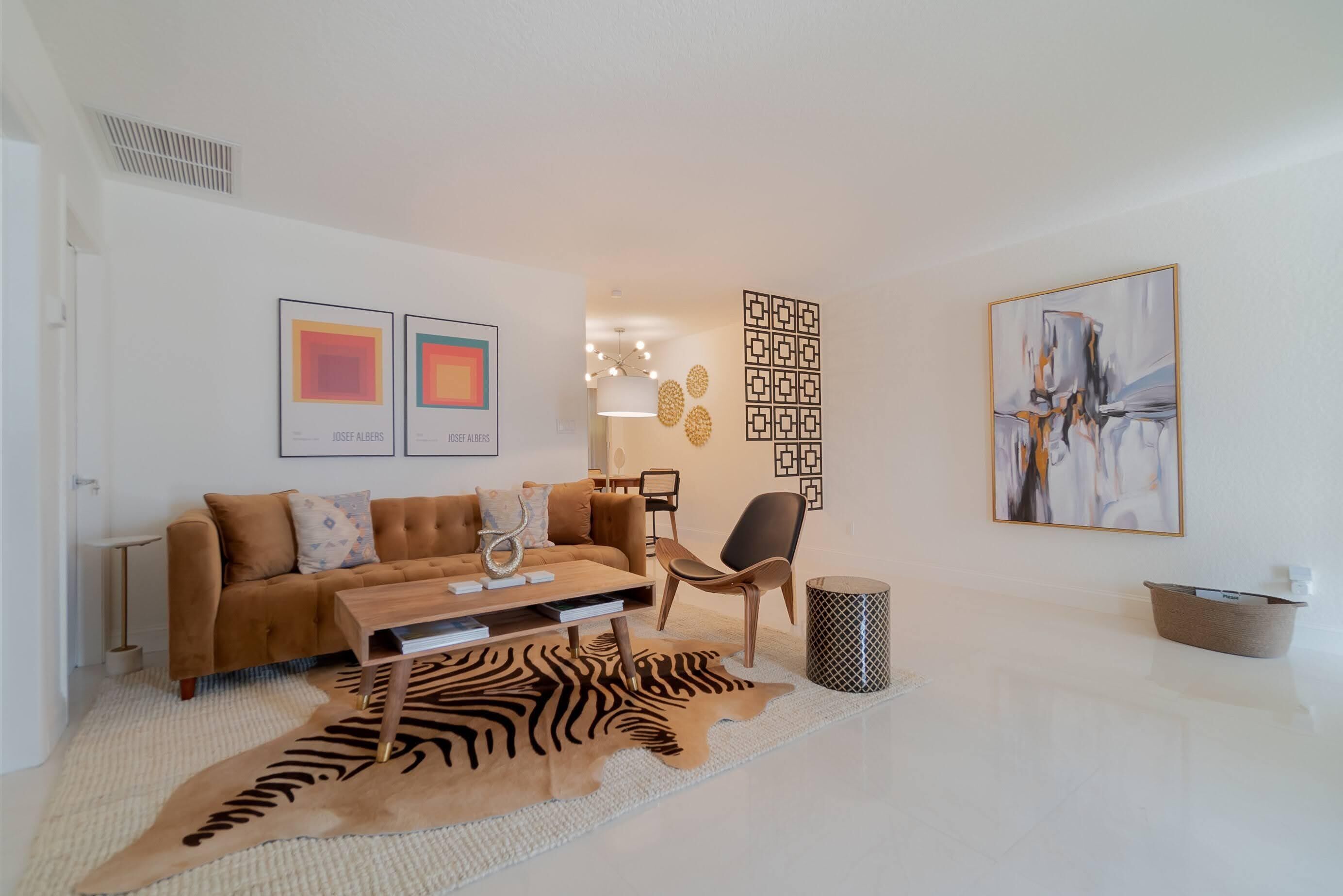 Palms Edge Tropical Villas by The Beach | 2+1 |