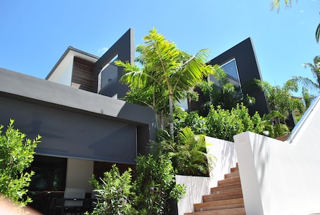 Exterior. Reve de Saint Barth