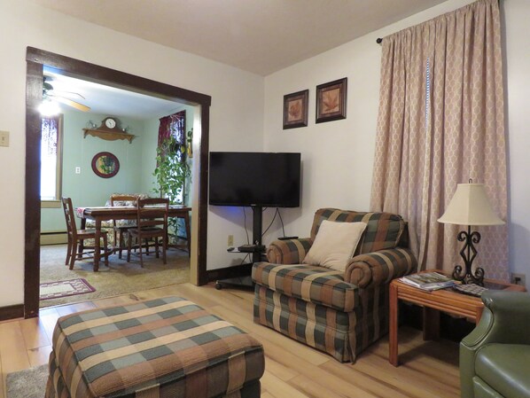 Smart TV, DVD player, books, video library