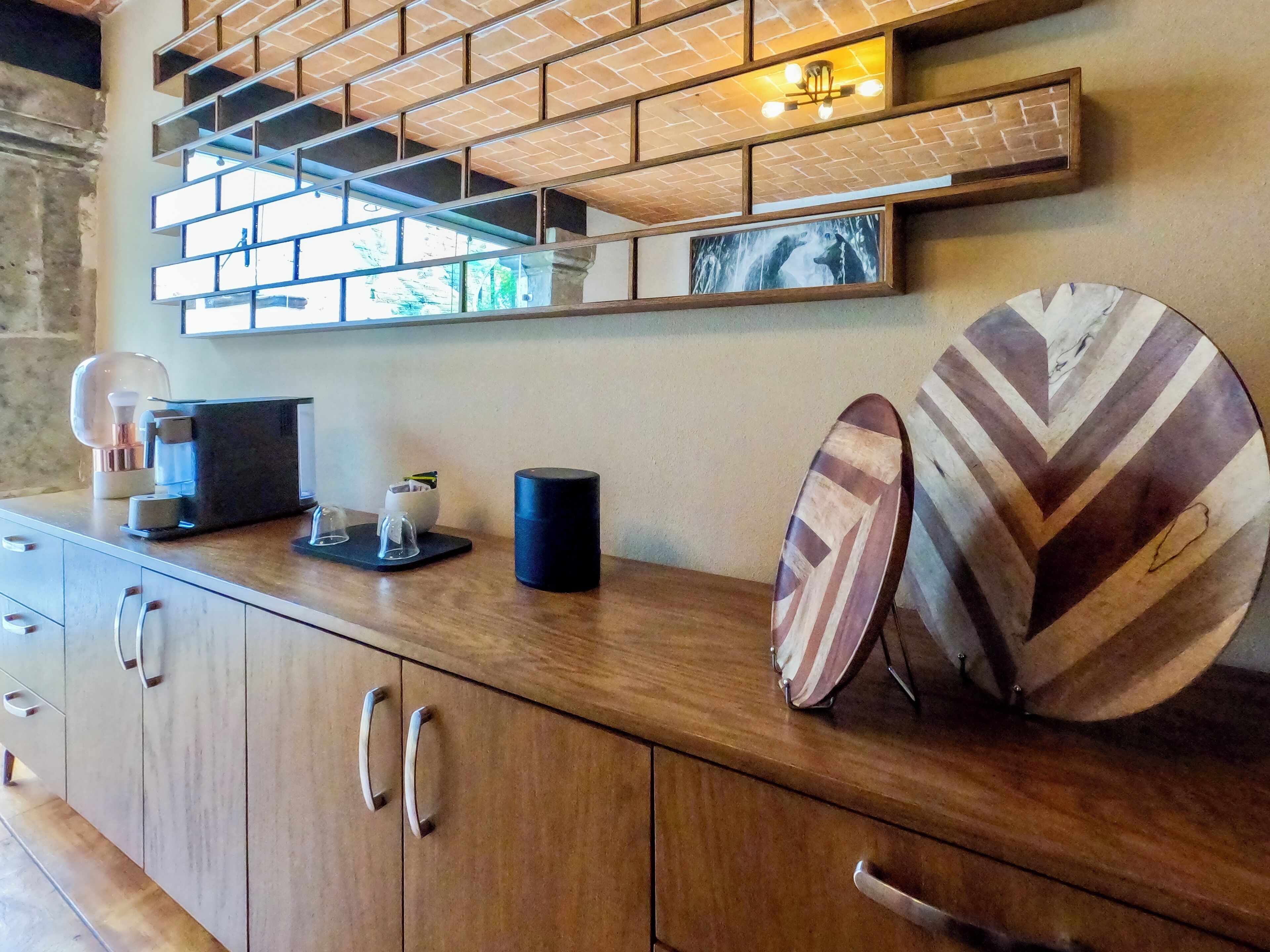 Exclusive House | Living area | 55-inch LED TV with digital channels, TV, smart speakers