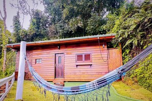 Deluxe Cabin | Room amenity