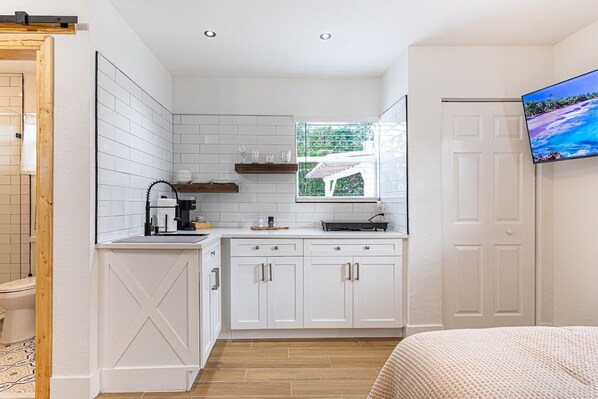 1 slaapkamer, een bureau, een strijkplank/strijkijzer, gratis wifi