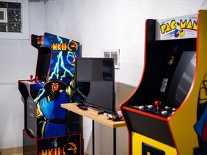 Spielezimmer