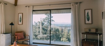 Iconic Union Skyhouse with Hood Canal views