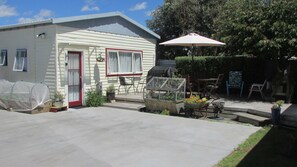 Outdoor dining - Cozy Haven - Waihi (Waihi)