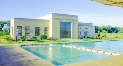3 Bedrooms Apartment B3-104
