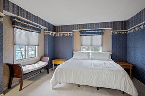 4 chambres, bureau, fer et planche Ă repasser, Wi-Fi gratuit