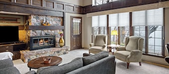 Relaxing Lake Home with Private Water Access - Pet Friendly