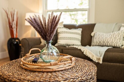 Coronado Unit 4 - B Ave Bungalows · Loft-style 1/1, 5-10 Min Walk to Coronado Beach!