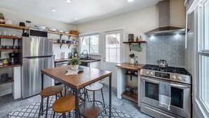 Unclassified image, 2 of 87, button - Back Building A-C - B Ave Bungalows · All 3 Studios, 5-10 Min Walk to Coronado Beach! (Coronado)