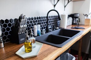 Kühlschrank, Mikrowelle, Geschirrspüler