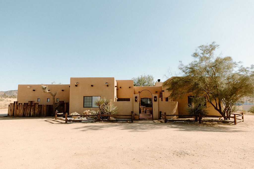 Acres of private Oasis. Sit in the Sauna, Soak under stars,  Refresh with a dip.