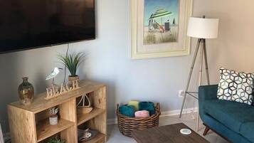 Smart TV, books
