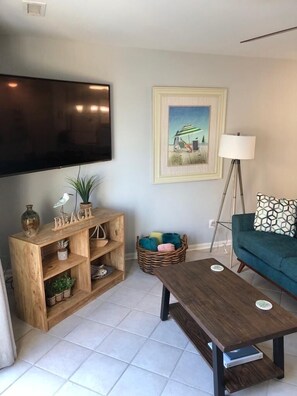 Smart TV, books