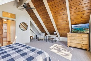 4 bedrooms, desk, iron/ironing board, WiFi