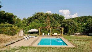 Outdoor pool - Stunning, spacious Private Villa with pool surrounded by countryside (Civitella d'Agliano)