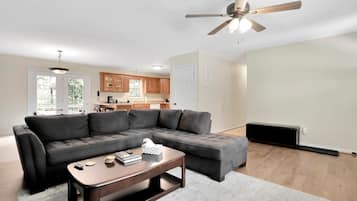 TV connectée, livres, médiathÚque, chaßne hi-fi