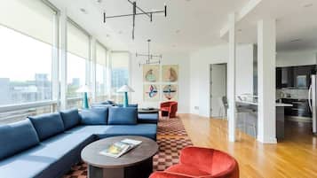 TV, stereo, offices