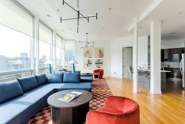 TV, books, stereo, offices