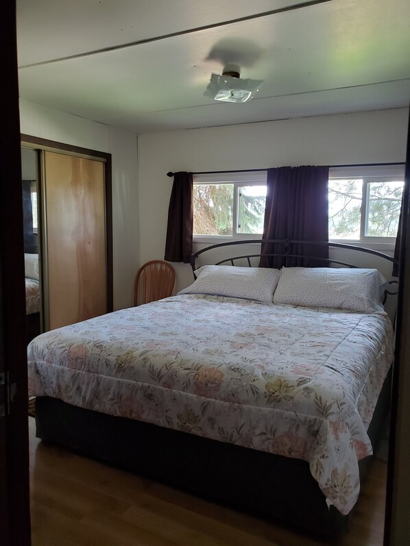 3 habitaciones, cuna de viaje, wifi gratis y ropa de cama 