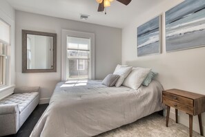 3 habitaciones, cuna de viaje, wifi gratis y ropa de cama 