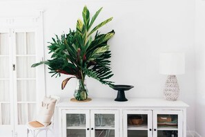 Interior - The Belle Riverhouse, Tumbulgum, Min Age (Tumbulgum)