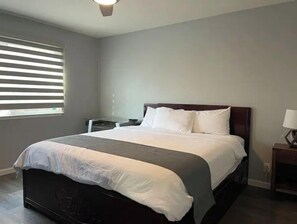 3 bedrooms, in-room safe, free WiFi, bed sheets