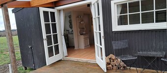 Mulberry Cottage at Gunyah  by Mt Hutt