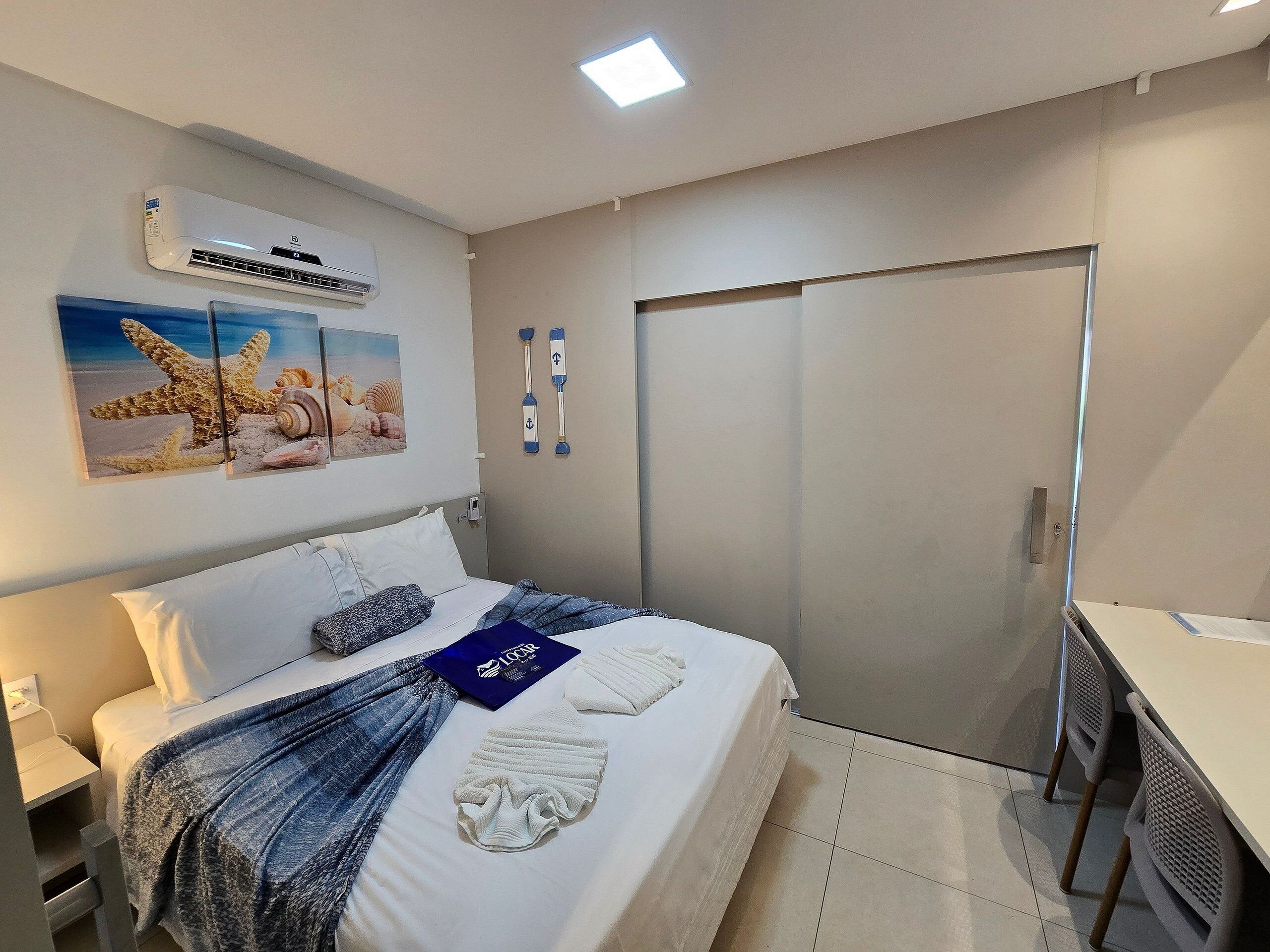 ET04H - 104 - Estela do mar 324587808 FLAT 104 EM FRENTE PISCINA | Egyptian cotton sheets, premium bedding, desk, laptop workspace