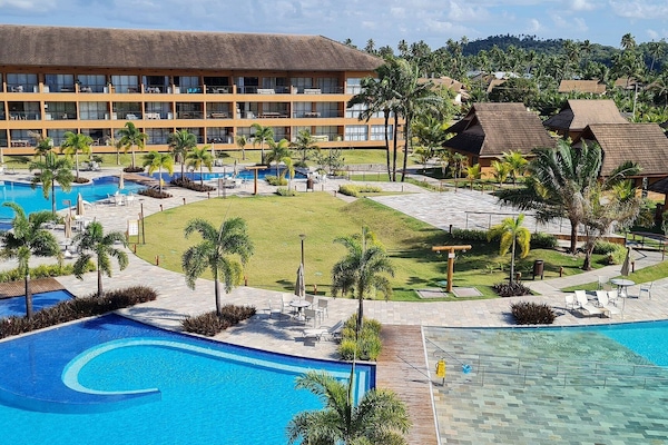 KR02H - 206 - Cavalo Marinho 324587834 FLAT 206 CM FRENTE PISCINA | Pool