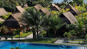 KR02H - 206 - Cavalo Marinho 324587834 FLAT 206 CM FRENTE PISCINA | Alberca | 8 albercas al aire libre