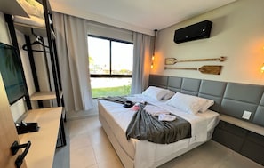 AH02I - 02 bloco 2 Colina- Eco Resort 324587848 FLAT 02 TERREO BL 02 COLINA VISTA MAR/PISCINA | 2 bedrooms, Egyptian cotton sheets, premium bedding, desk