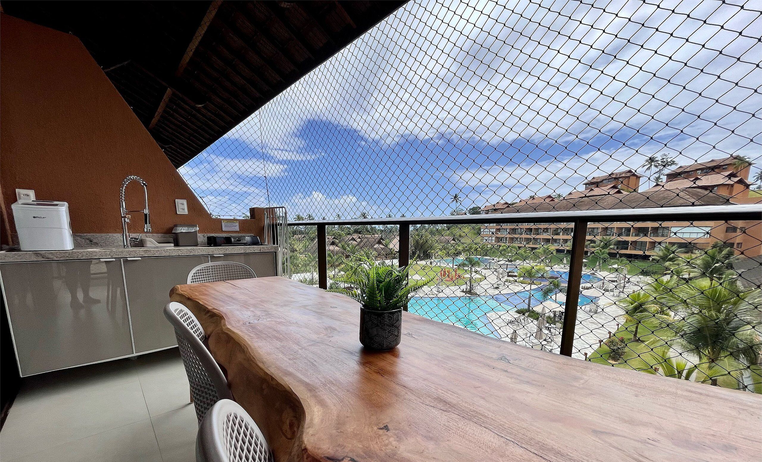 BX03I - 201 - Estrela do Mar 324587850 FLAT 201 EM FRENTE PISCINA | Outdoor dining