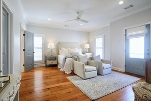 4 chambres, fer et planche à repasser, Wi-Fi, draps fournis