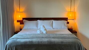 Luxury Room | Minibar, in-room safe, desk, laptop workspace