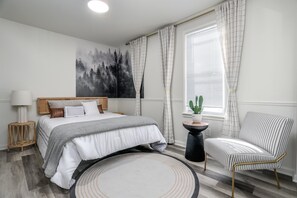 3 chambres, bureau, fer et planche à repasser, Wi-Fi gratuit