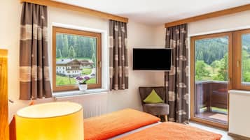 2 quartos, Wi-Fi de cortesia, roupa de cama