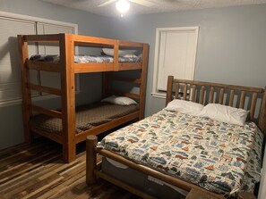 2 habitaciones, wifi gratis y ropa de cama 