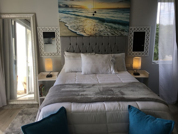 3 habitaciones, escritorio, tabla de planchar con plancha y wifi