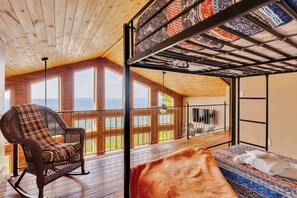 1 soverom, strykejern/-brett, wi-fi og sengetøy