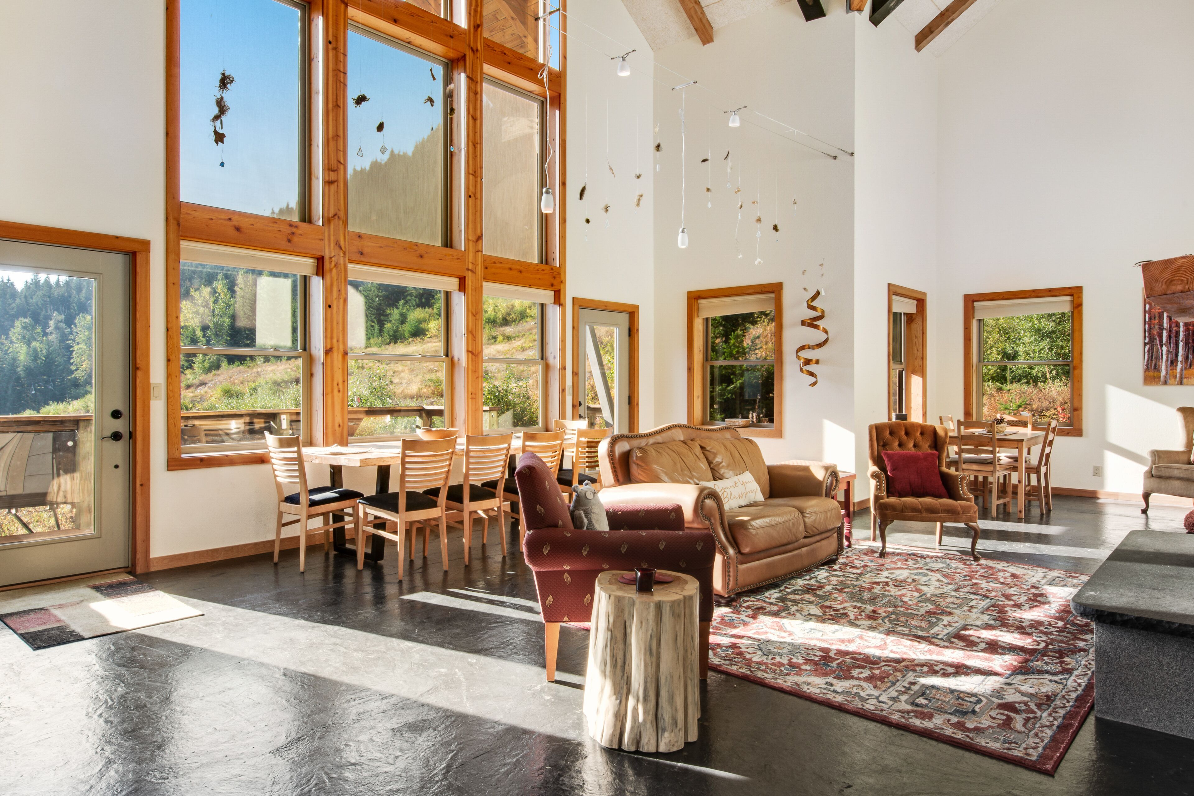 المنشأة من الداخل